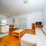 Pervanovo Apartments With Free Parking