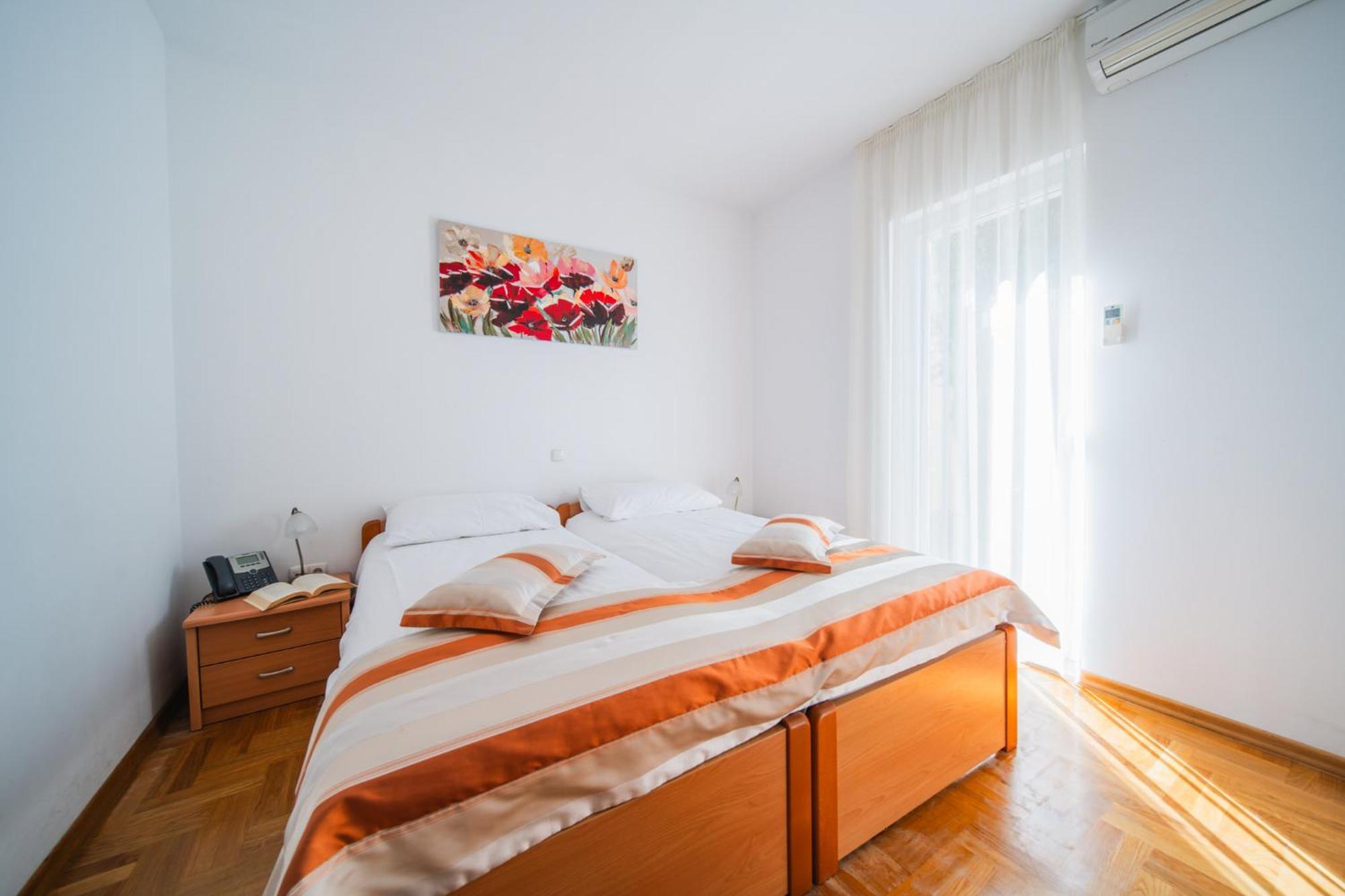 Pervanovo With Free Parking *