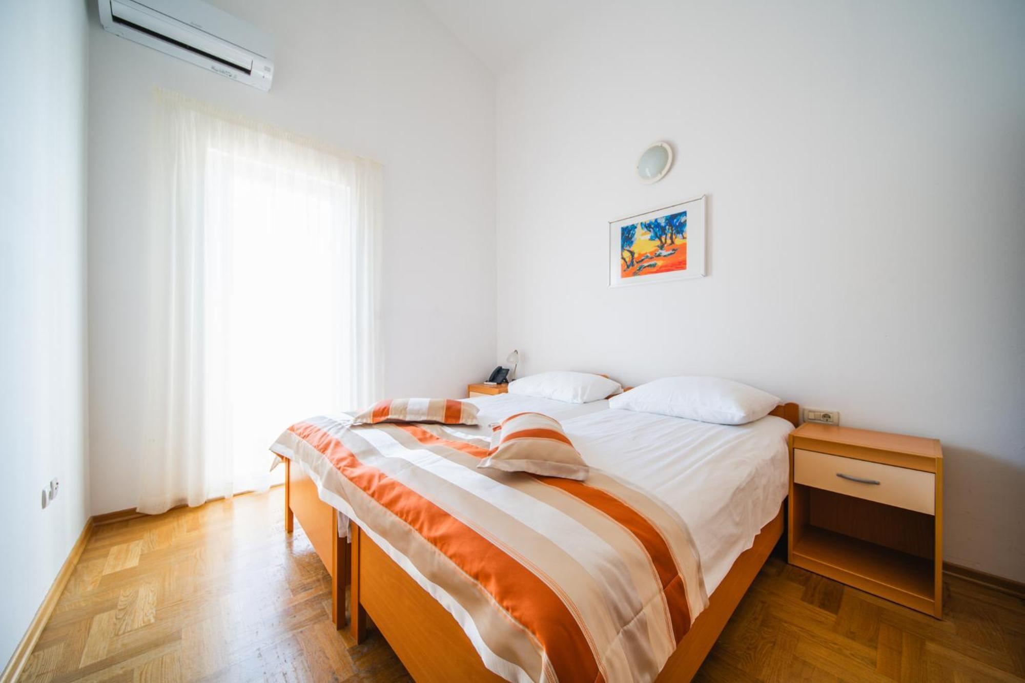 Pervanovo With Free Parking Leilighet